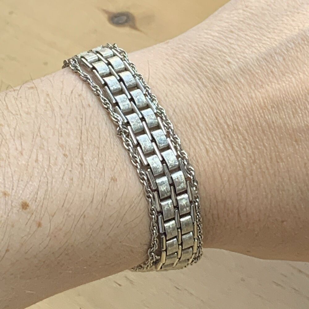 Goldette NY Vintage Silver Tone Wide Link Bracelet Textured Chain Signed